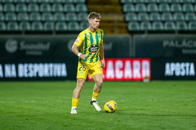 Tondela: Van der Heide à procura de espaço