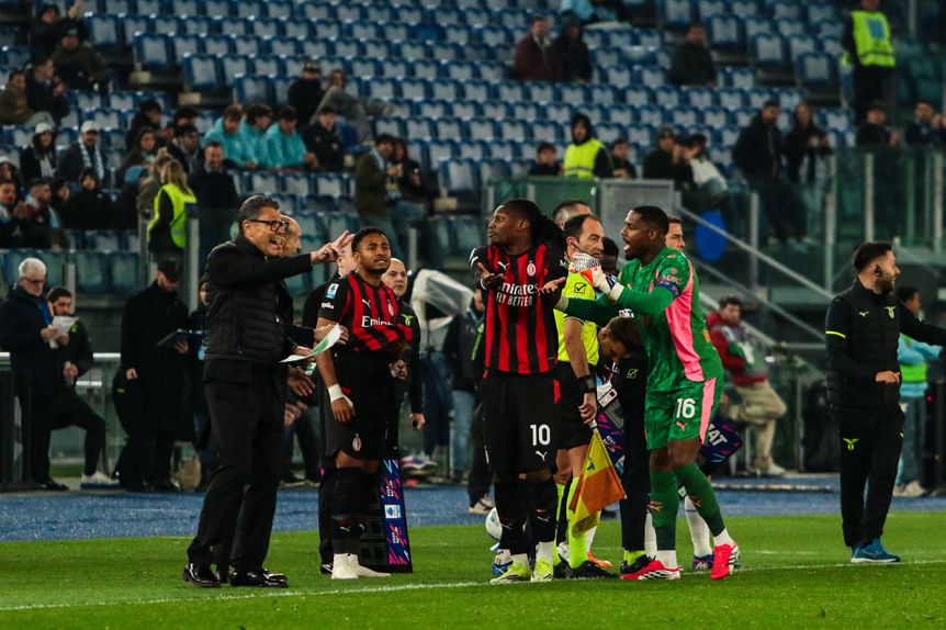 O momento em que Leão confrontou Allegri