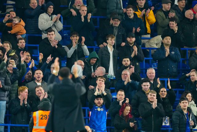 Multa recorde para o Chelsea e proibição de contratar durante um ano, com pena suspensa