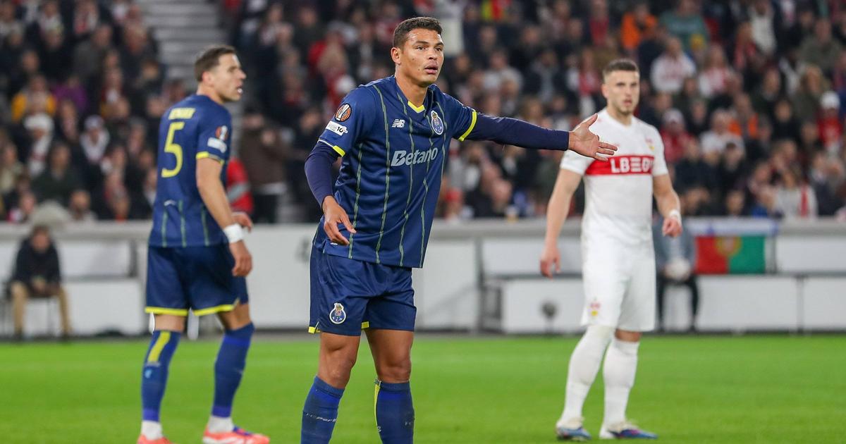 FCポルト：チアゴ・シウバ監督率いるシュトゥットガルト戦