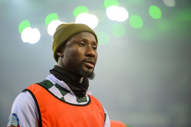 Ganhou a Champions no Liverpool e agora vai jogar no campeão húngaro