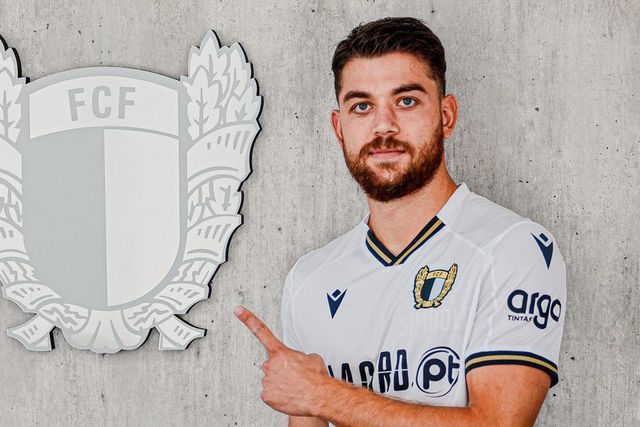 'Caso Mihaj': CD diz não ter competência para responder a pedidos de informação