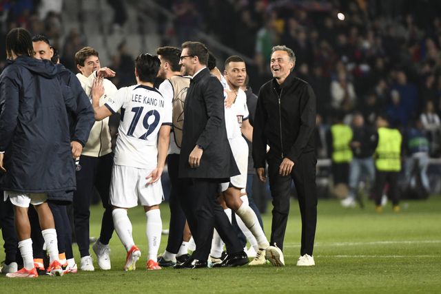 Luis Enrique: «Vamos esperar que fale o senhor Mbappé…»