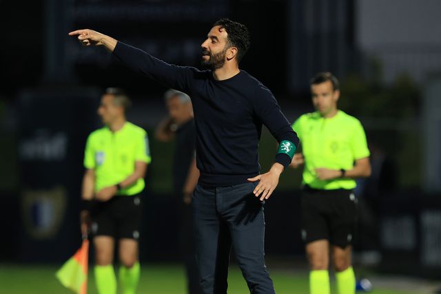 «A cada fim de semana sentam-se à frente da televisão e o Sporting ganhou»