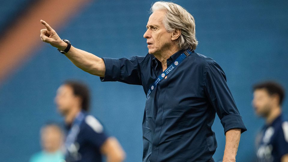 A equipa que reclama o recorde de Jorge Jesus