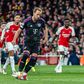 Bayern-Arsenal: equipas em momentos diferentes encontram-se a meio