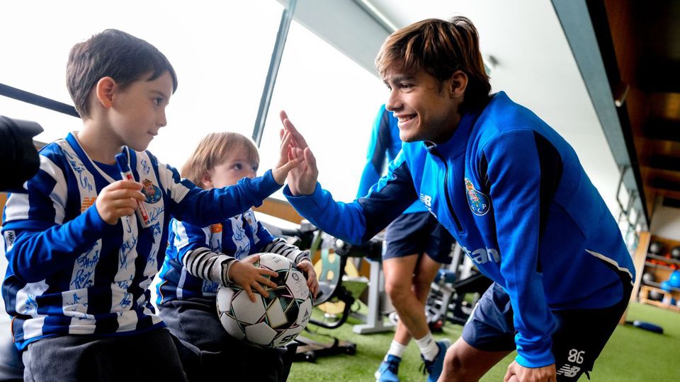 Rodrigo Mora foi um dos que privou de perto com os dos aspirantes a craques (Foto: FC Porto)