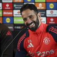 Ruben Amorim em conferência de imprensa no Manchester United (foto: IMAGO)