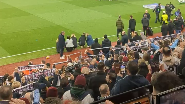 Que barraca: antes do Aston Villa-PSG ouviu-se o hino... da Liga Europa