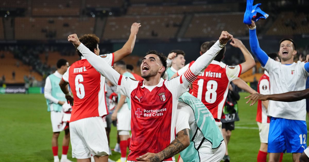 «O SC Braga tem que colocar as fichas todas na Liga Europa»