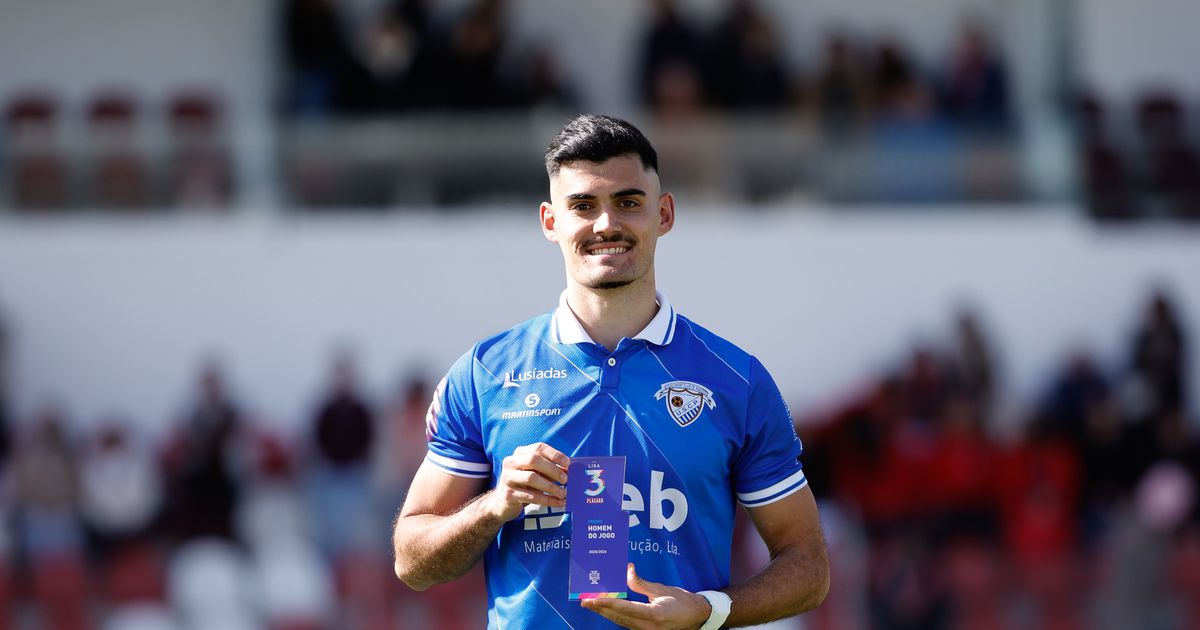 Melhor marcador dos campeonatos no ano civil é português e já faz mexer o mercado