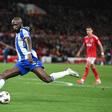 Seko Fofana encheu o meio-campo no jogo do FC Porto com o Nottingham Forest- Foto: IMAGO