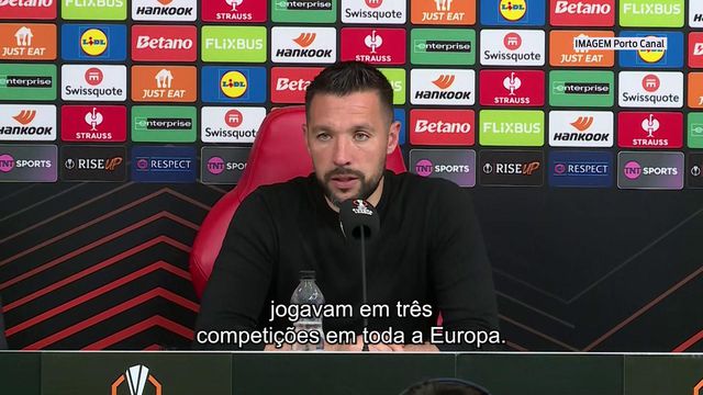 Farioli dá os parabéns ao SC Braga e compara o FC Porto ao Bayern