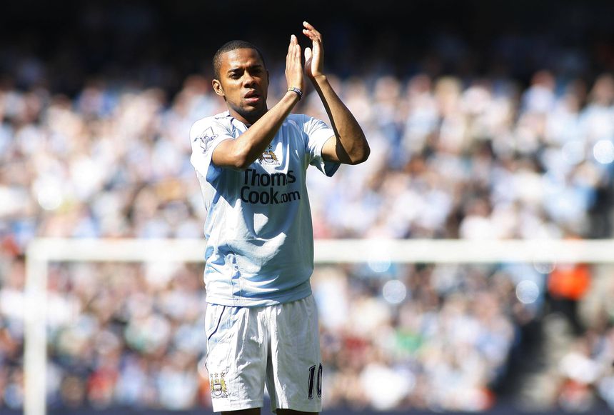 Robinho jogou no Manchester City, Real Madrid e Milan. Agora está preso - Foto: IMAGO