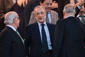 Florentino Pérez a assistir ao Real Madrid-Bayern nas bancadas