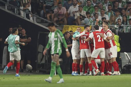 SC Braga costuma dar-se bem em Sevilha, e o triunfo diante do Betis, uma remontada de 2-0 para 2-4, é uma das maiores da sua história europeia — Foto: IMAGO