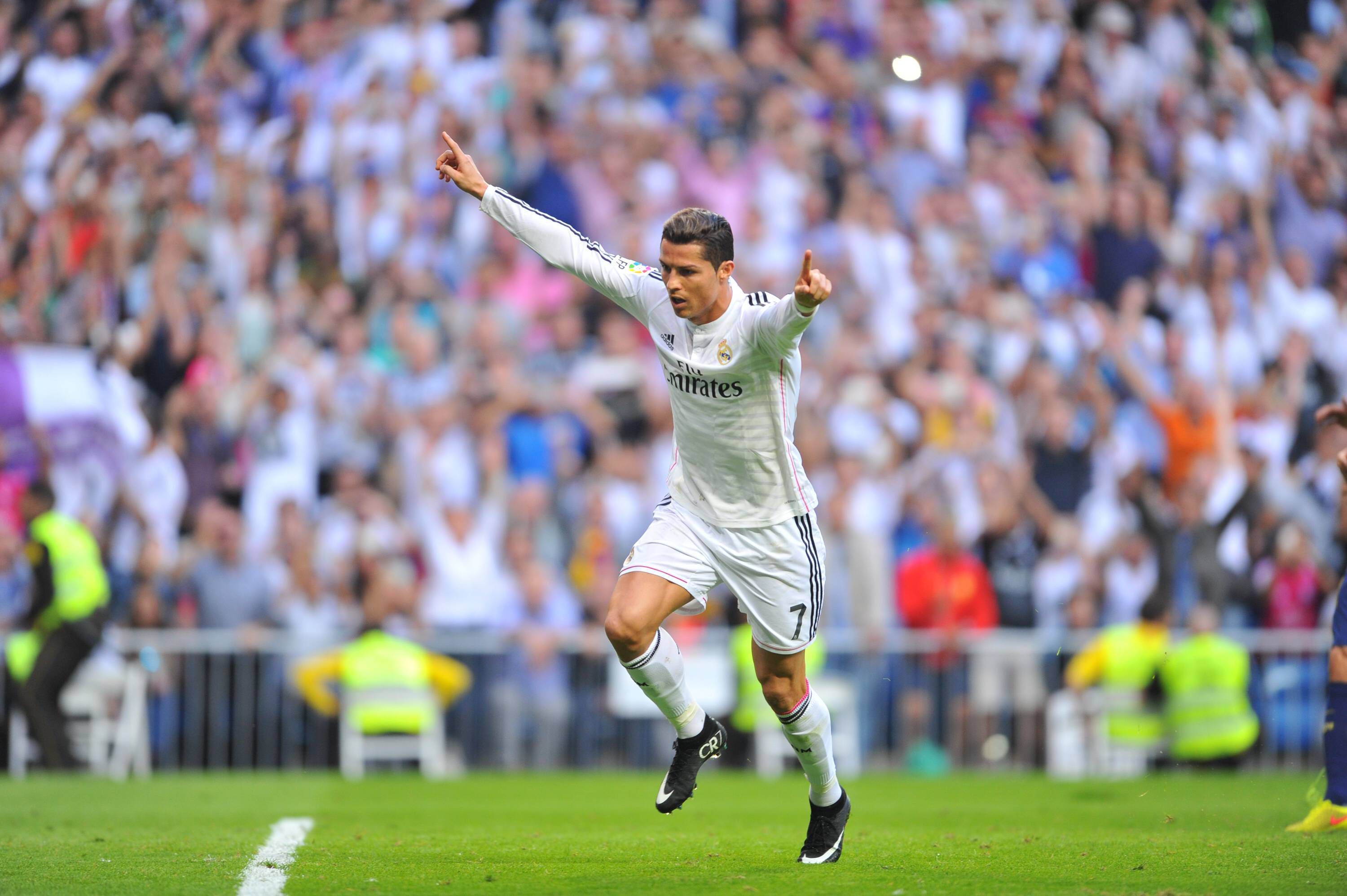Ronaldo – 17 golos pelo Real Madrid em 2013/14