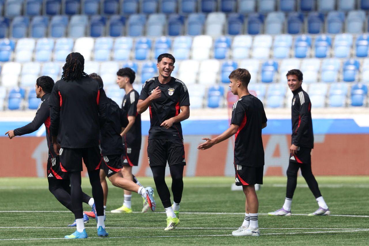 O bom humor de Tiago Freitas - Foto: SL Benfica