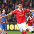 Óscar Cardozo marcou 171 golos em 293 jogos pelo Benfica — Foto: Sérgio Miguel Santos