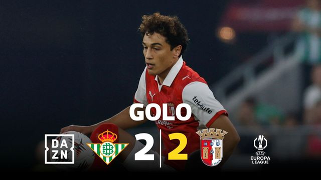 Vítor Carvalho foi falcão, Pau López 'passarinho' e o SC Braga empatou