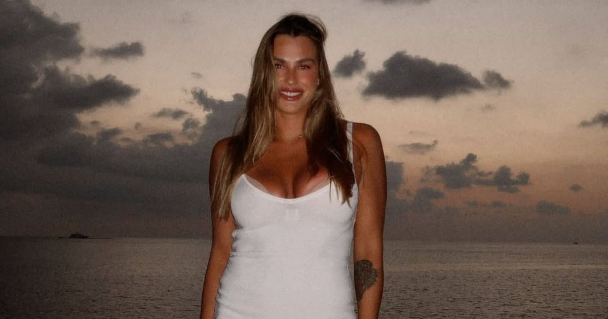 Aryna Sabalenka brilha como modelo e causa sensação