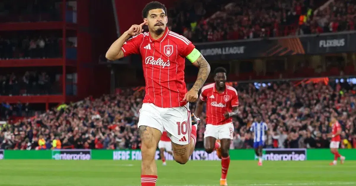 Gibbs-White é de outra dimensão (as notas do Nottingham)