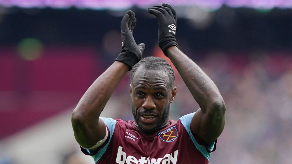 West Ham esclarece estado de saúde de Michail Antonio