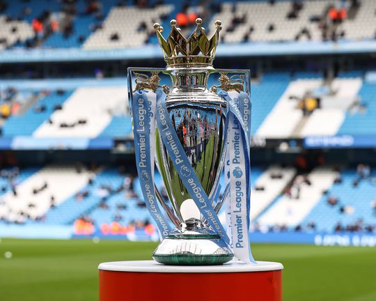 Premier League terá um troféu nos estádios de Arsenal e Man. City