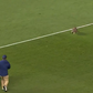 Insólito: jogo da MLS interrompido após… guaxinim invadir relvado (vídeo)