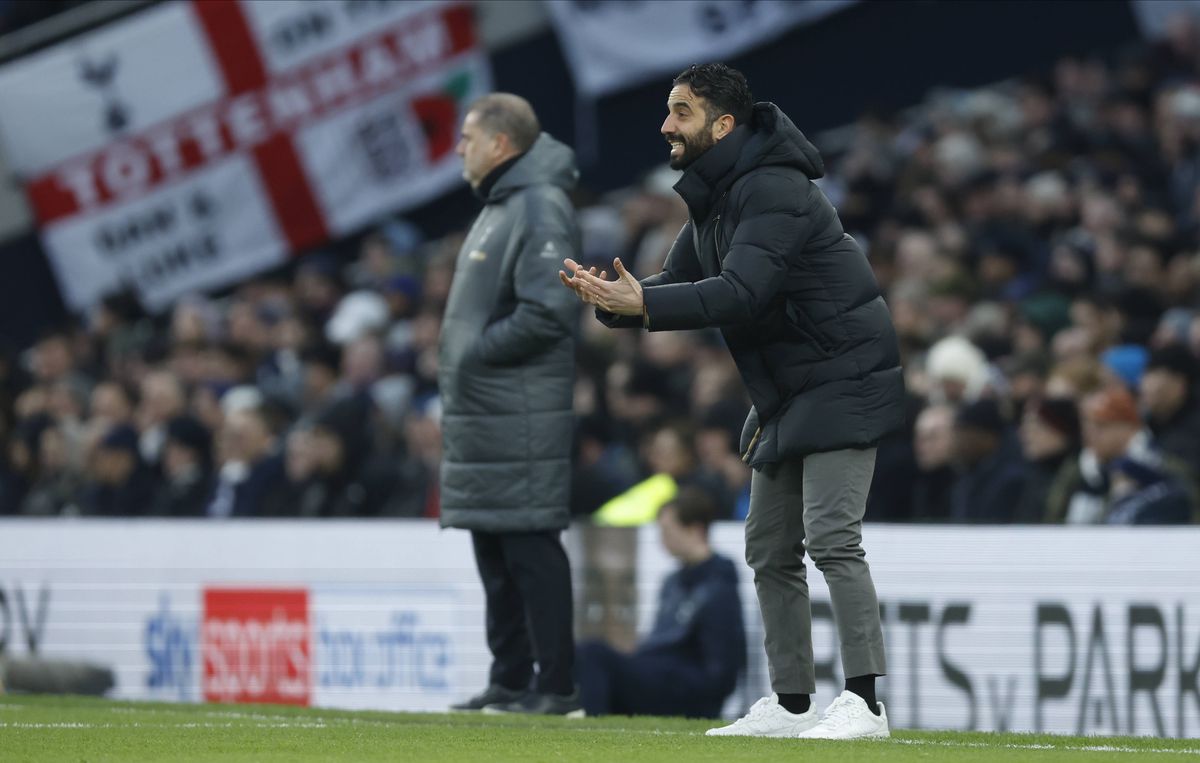 Liga Europa: 13.ª final continental do Manchester United, 6.ª do Tottenham