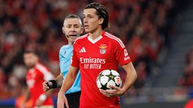 Mercado: Benfica e Real Madrid aproximam-se por Carreras