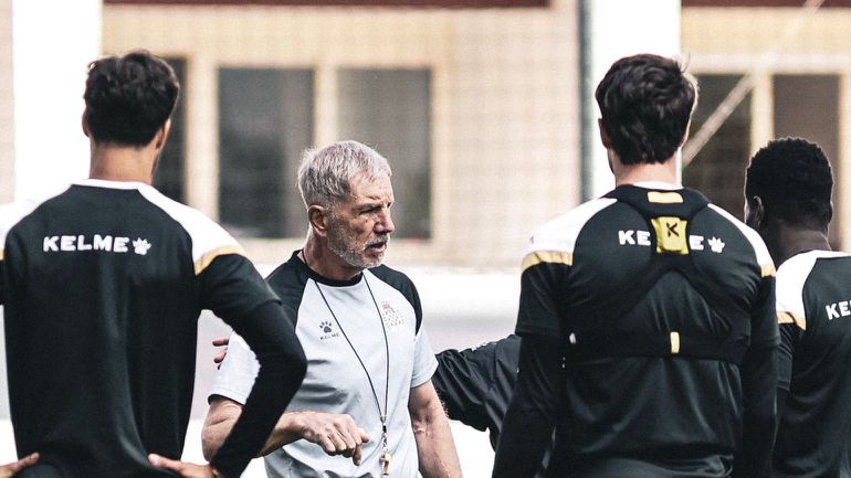Stuart Baxter: «Quero ficar no Boavista e todos querem que fique»