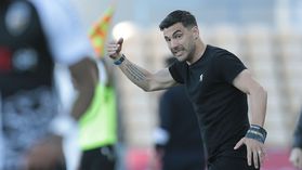 Farense recebe Santa Clara com casa cheia e dois esquemas vencedores