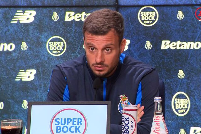 Anselmi insiste em erro de arbitragem no Bessa