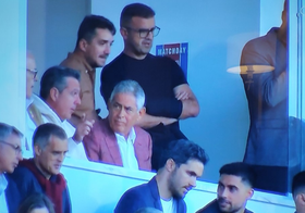 Luís Filipe Vieira festeja subida do Alverca