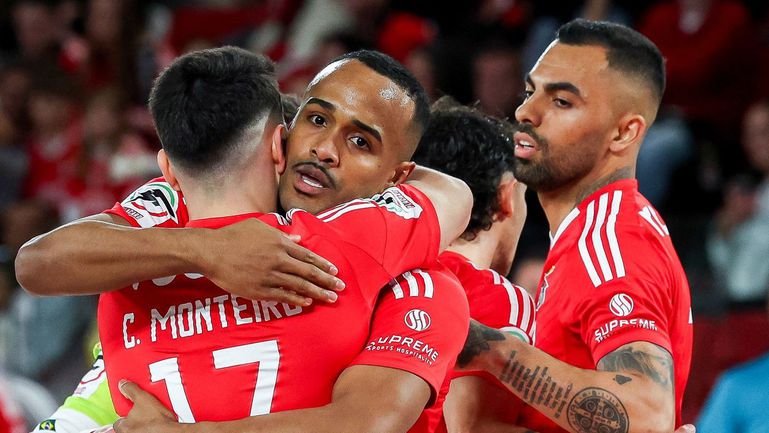 Benfica sofre, mas cumpre ante o Eléctrico e já espreita as meias-finais