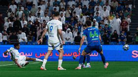 Al Hilal vence graças a reviravolta com golo a acabar