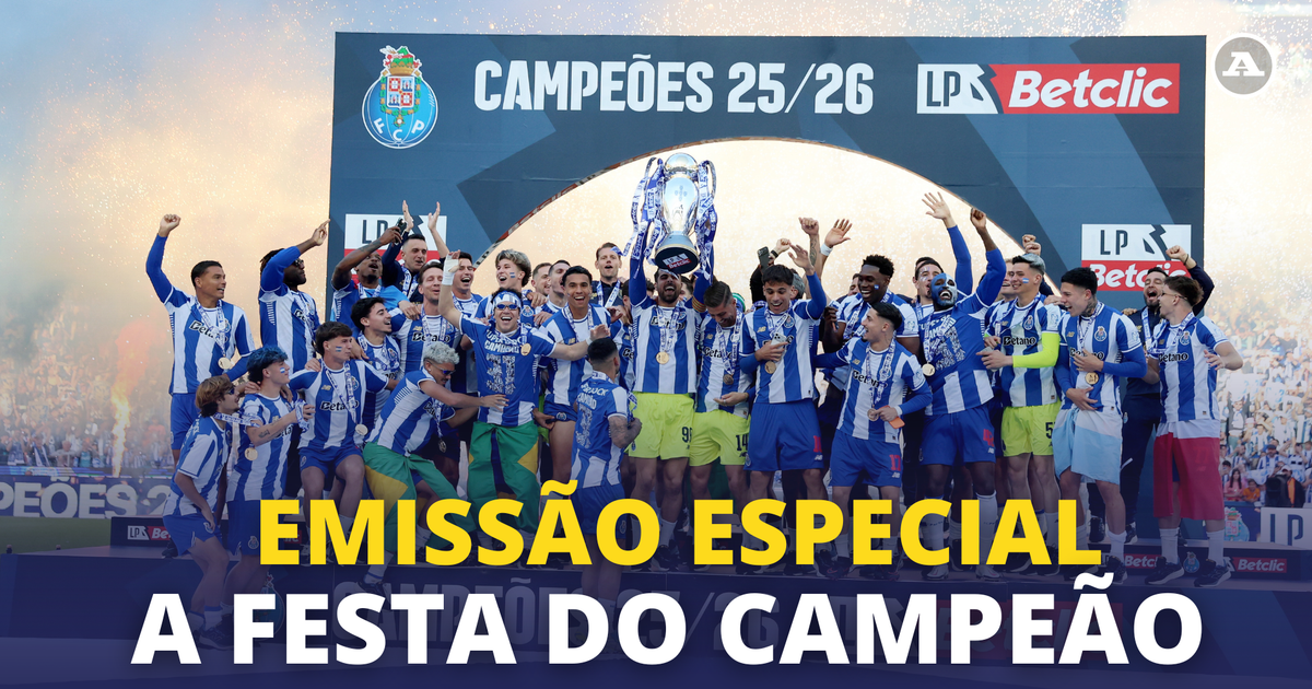Acompanhe em direto a festa do FC Porto nos Aliados