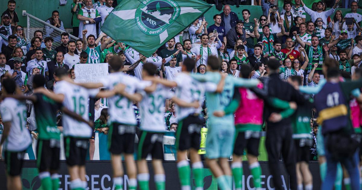 Racing Santander volta à LaLiga 14 anos depois