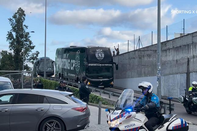 Chegada do Sporting a Alvalade para o jogo com o Gil Vicente