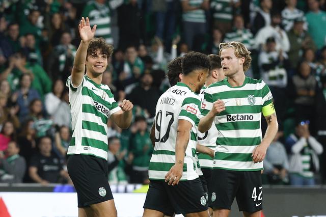 Quaresma abriu o caminho da Champions ao minuto 15. Foto Lusa
