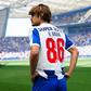 Rodrigo Mora já com a camisola da próxima época - Foto: FC PORTO