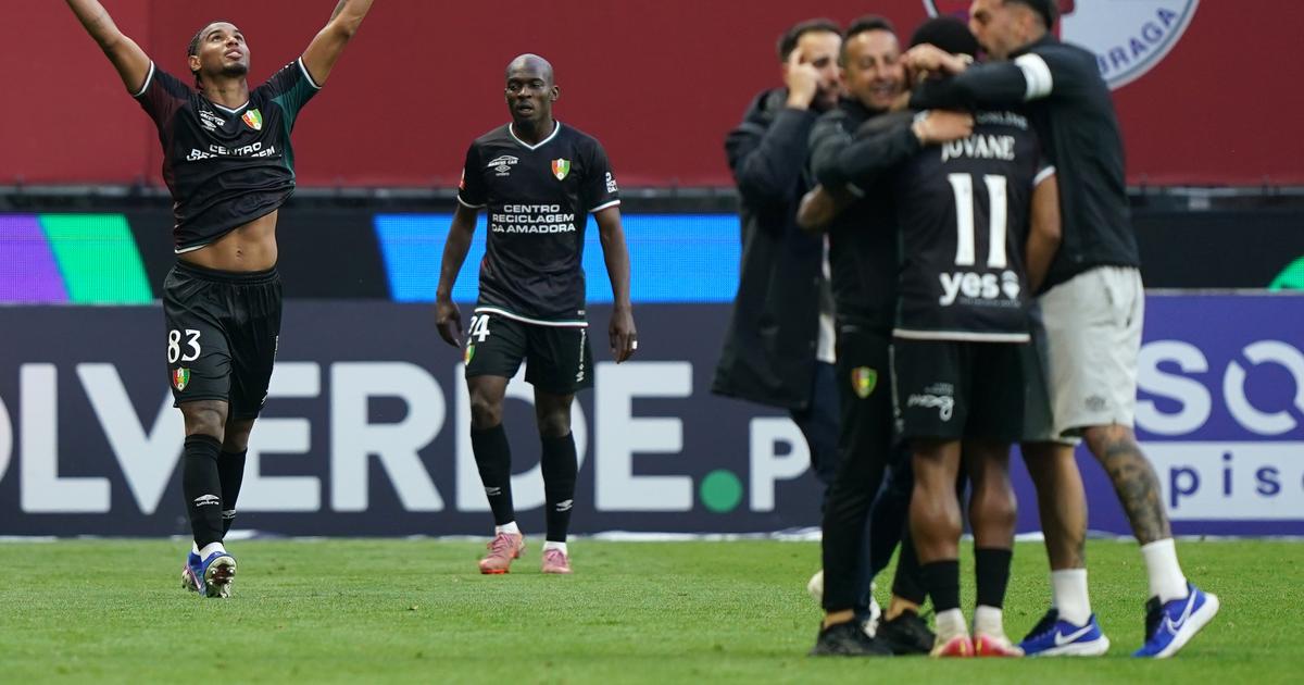 Com Estrelinha! Foram precisos três desejos para a salvação (crónica)