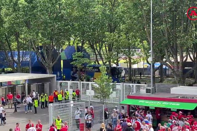 Chegada do autocarro da Dinamarca