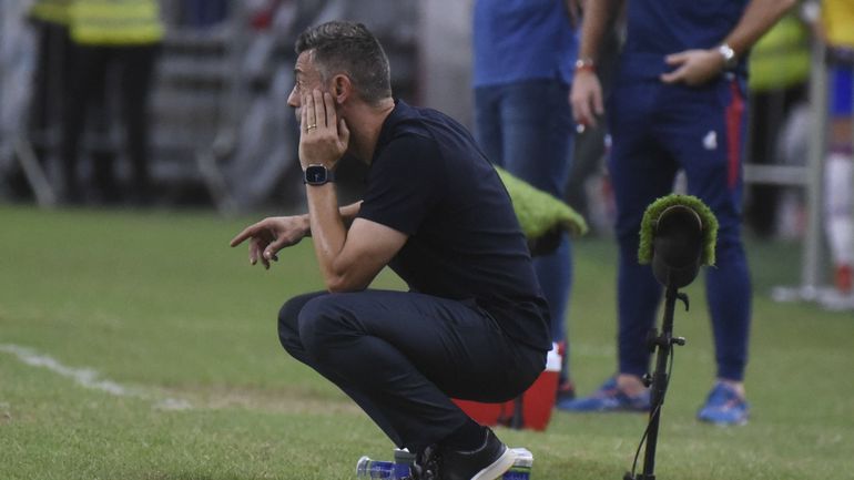 Vídeo: Pedro Caixinha regressa às vitórias... e é expulso