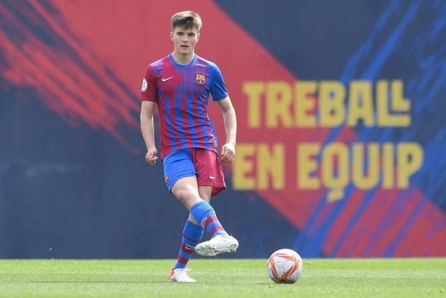 Arnau Casas, produto da cantera blaugrana, prepara-se para mostrar as suas qualidades no emblema do Oeste (Foto: D. R.)