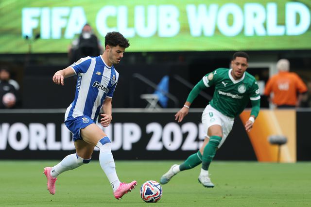 Zé Pedro voltou a merecer a confiança de Martín Anselmi (Foto: Catarina Morais/Kapta+)