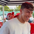Petar Musa acarinhado por adeptos do Benfica nos EUA (vídeo)
