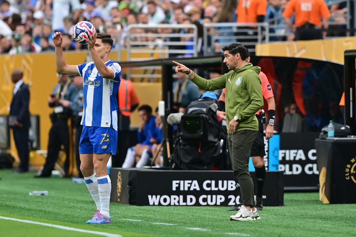Palmeiras-FC Porto, 0-0 Abel culpa Cláudio Ramos pelo empate