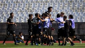 Equipa B — O único futuro possível